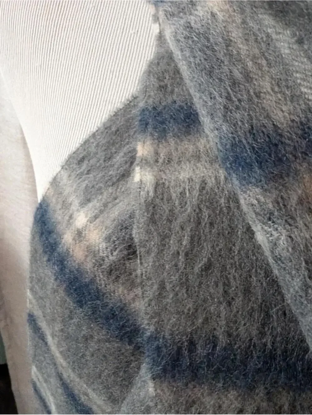 Gray Navy Wool Plaid Vintage 90s Scarf